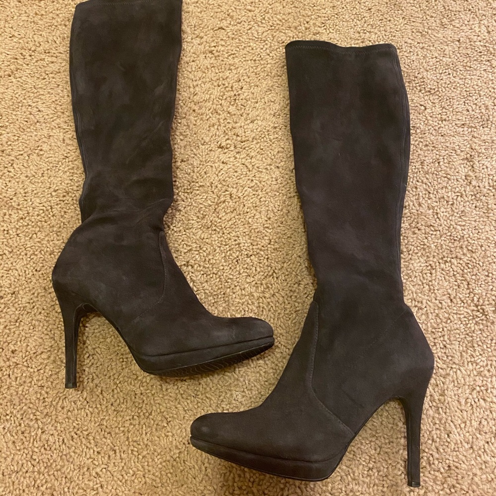 Dark gray suede Stuart Weitzman Boots